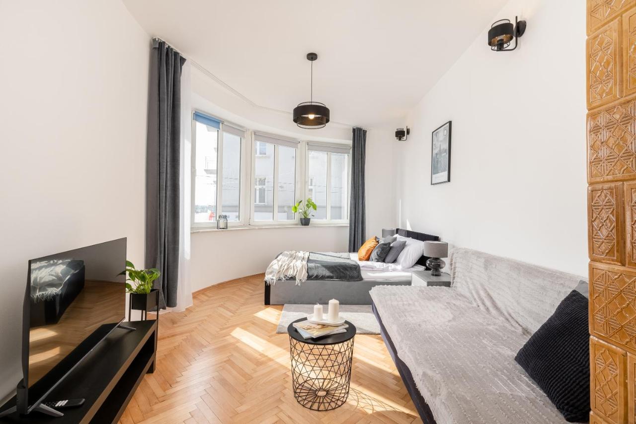 Corner Apartments Near Vistula River Красков Екстериор снимка